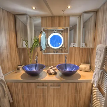 Sanssouci Star 船屋