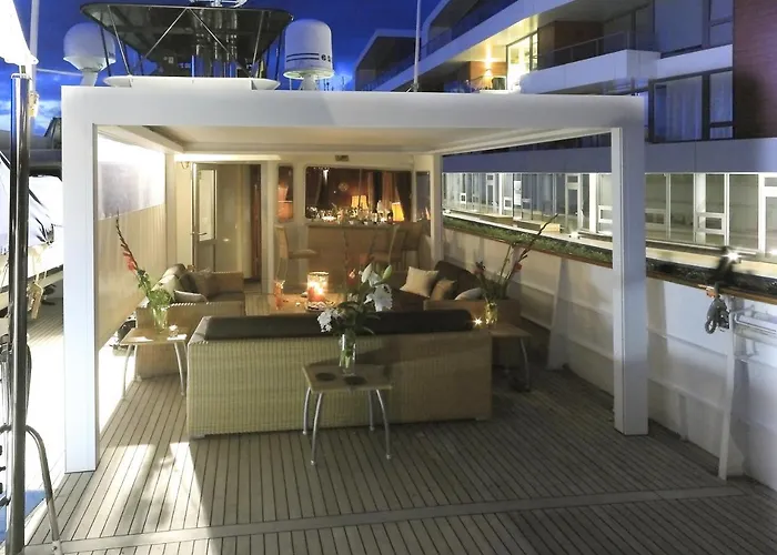 Sanssouci Star * Φλένσμπουργκ